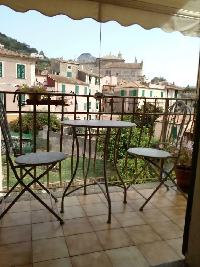 Alloggio' Calice Ligure 0*,